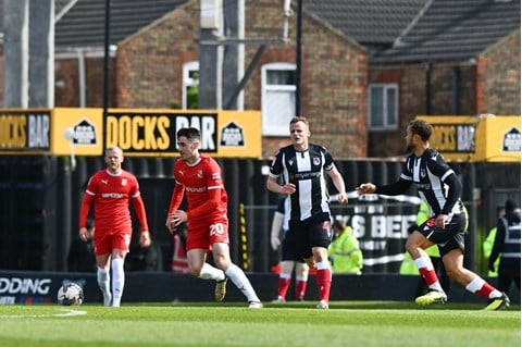 Match Highlights: Grimsby Town 2-0 Swindon Town